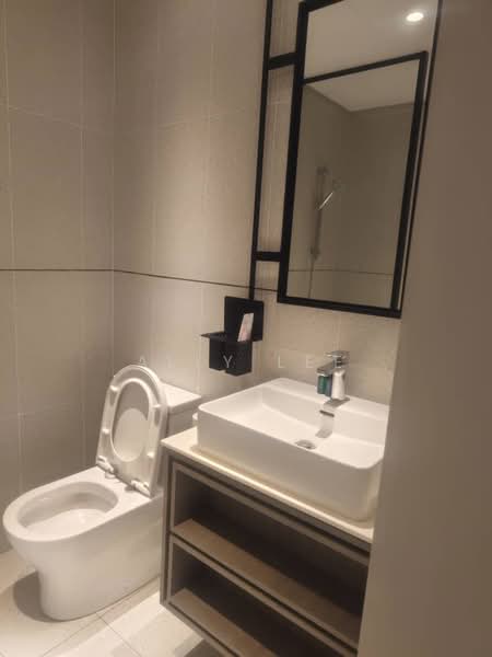 Service Residence for Rent at Millerz Square Serviced Residence - Ally Lee - Bathroom - PropertyGuru.com.my