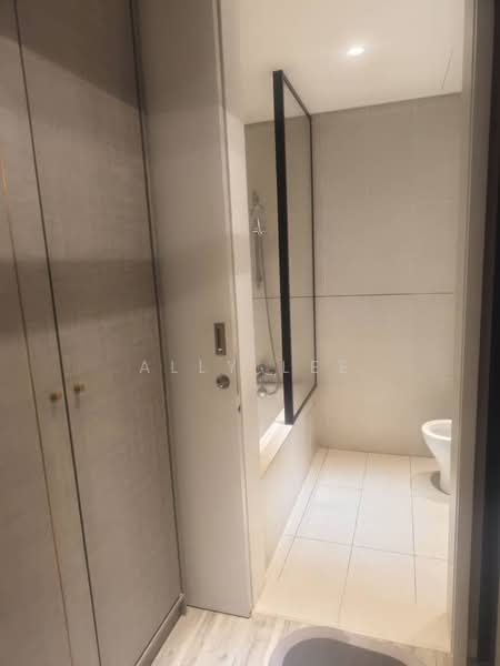 Service Residence for Rent at Millerz Square Serviced Residence - Ally Lee - Bathroom - PropertyGuru.com.my
