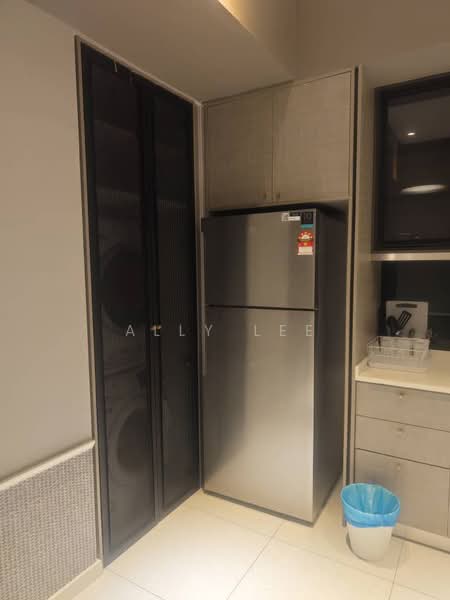 Service Residence for Rent at Millerz Square Serviced Residence - Ally Lee - Kitchen - PropertyGuru.com.my
