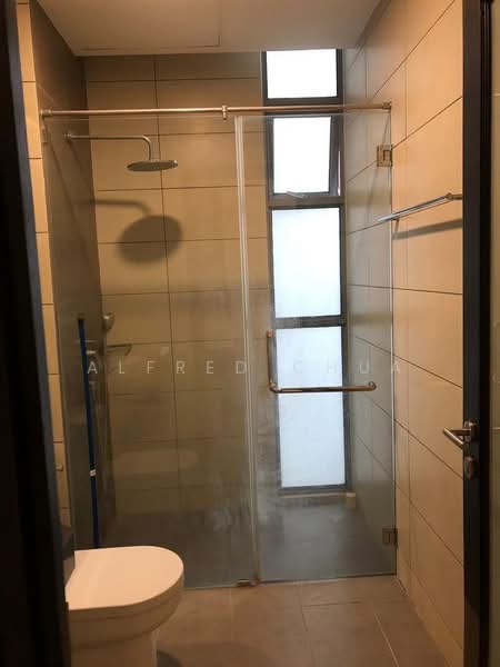 Kondominium untuk Dijual di The Park Residence - Alfred Chua - Bathroom - PropertyGuru.com.my