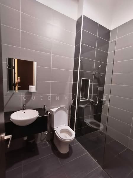 Rumah Kluster untuk Disewa di Eco Spring (Johor Bahru) - Queena Thye - Bathroom - PropertyGuru.com.my