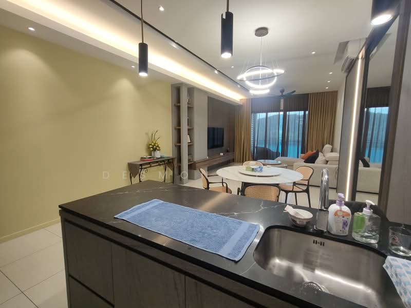 Condominium for Rent at Queens Residences Q1 @ Queens Waterfront - Desmond Lee - Living Room - PropertyGuru.com.my