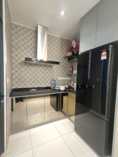 Condominium for Rent at Queens Residences Q1 @ Queens Waterfront - Desmond Lee - Kitchen - PropertyGuru.com.my