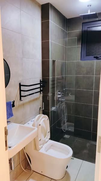 Servis Apartment untuk Disewa di Sky Meridien - Derrick Lee - Bathroom - PropertyGuru.com.my