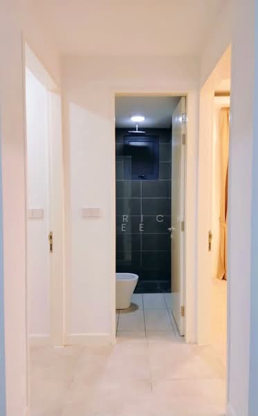 Servis Apartment untuk Disewa di Sky Meridien - Derrick Lee - Corridor - PropertyGuru.com.my