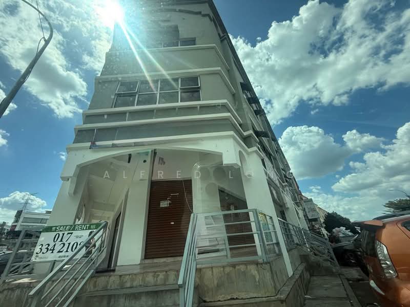 Shop / Office for Rent in Seri Kembangan (Selangor) - Alfred Long - Exterior - PropertyGuru.com.my