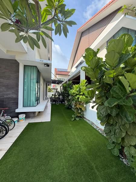 Rumah Berkembar untuk Dijual di Alam Impian (Shah Alam) - Salawati Busro - Exterior - PropertyGuru.com.my
