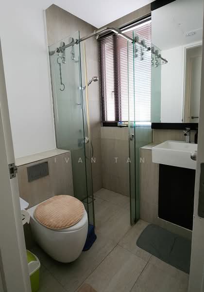 Servis Apartment untuk Dijual di Lumi Tropicana Serviced Residence - Ivan Tan - Bathroom - PropertyGuru.com.my