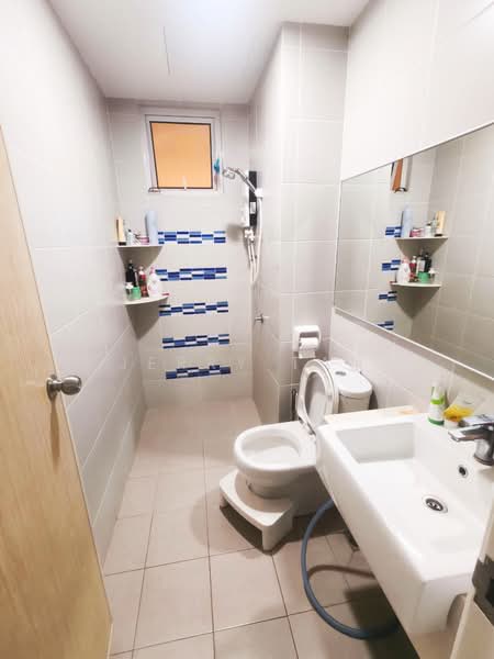 Condominium for Rent at i-Santorini - Jerry Tan - Bathroom - PropertyGuru.com.my