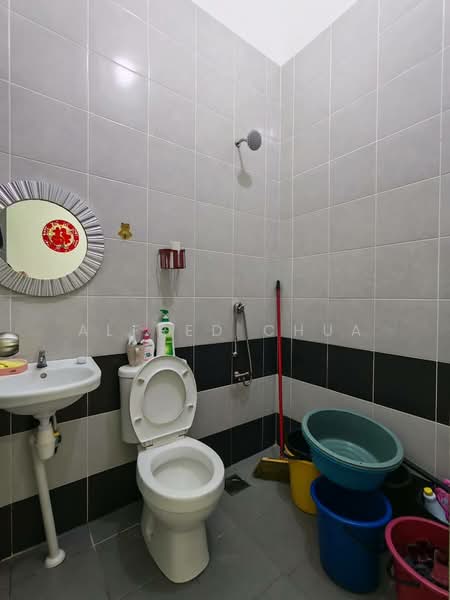 Rumah Teres 1 Tingkat untuk Dijual di Matang (Kuching) - Alfred Chua - Bathroom - PropertyGuru.com.my
