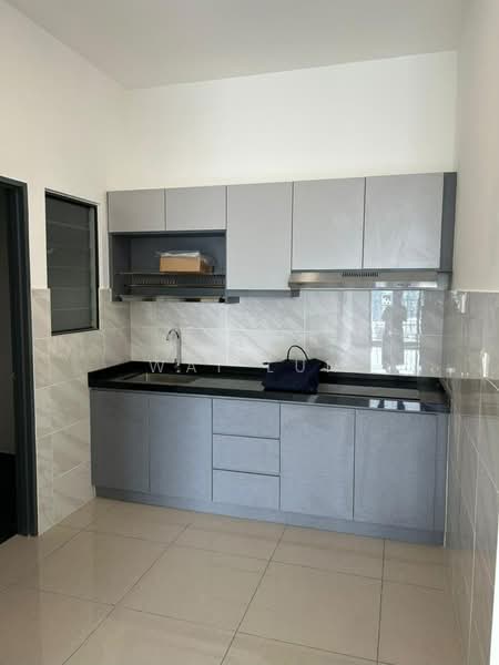 Kondominium untuk Dijual di The Hipster - Wai Lun - Kitchen - PropertyGuru.com.my