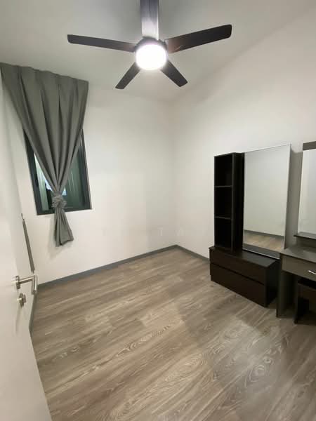 Service Residence for Sale at United Point (Residensi Berpadu) - BC TAN - Bedroom - PropertyGuru.com.my