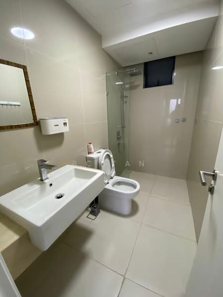 Service Residence for Sale at United Point (Residensi Berpadu) - BC TAN - Bathroom - PropertyGuru.com.my