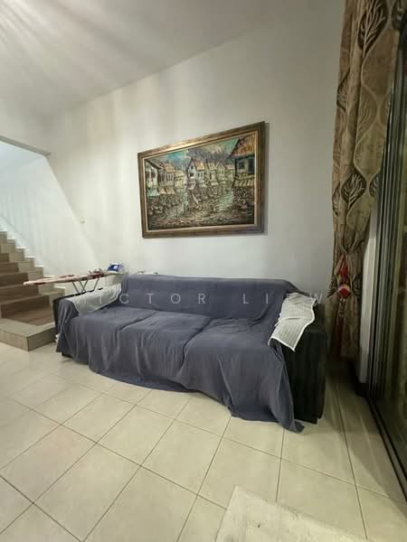 Rumah Teres 2 Tingkat untuk Dijual di Seksyen 6 (Kota Damansara) - Victor Liew - Living Room - PropertyGuru.com.my
