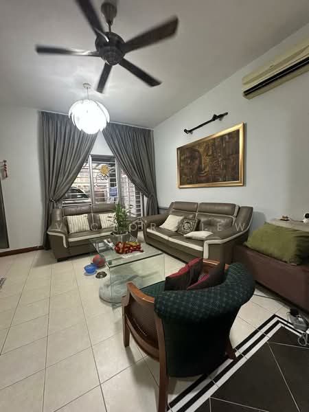 Rumah Teres 2 Tingkat untuk Dijual di Seksyen 6 (Kota Damansara) - Victor Liew - Living Room - PropertyGuru.com.my