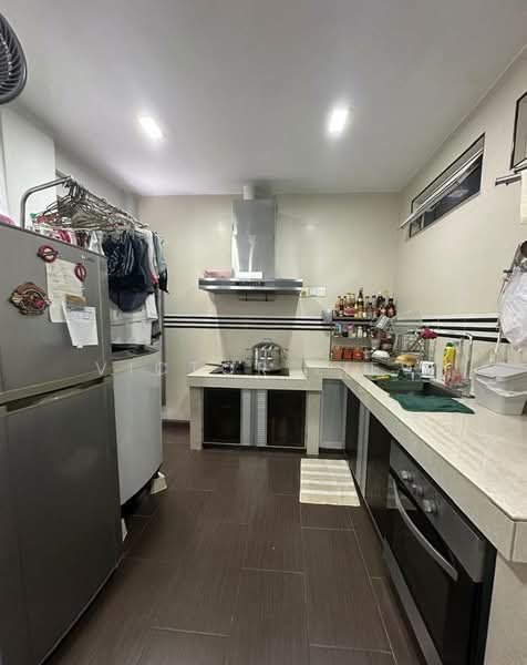 Rumah Teres 2 Tingkat untuk Dijual di Seksyen 6 (Kota Damansara) - Victor Liew - Kitchen - PropertyGuru.com.my