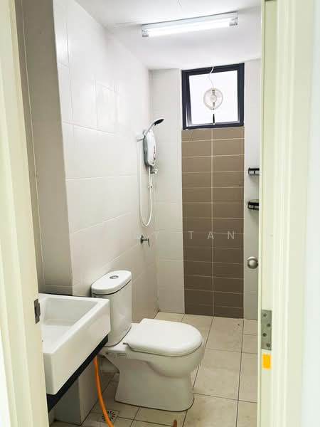Kondominium untuk Disewa di ForestVille - Jerry Tan - Bathroom - PropertyGuru.com.my