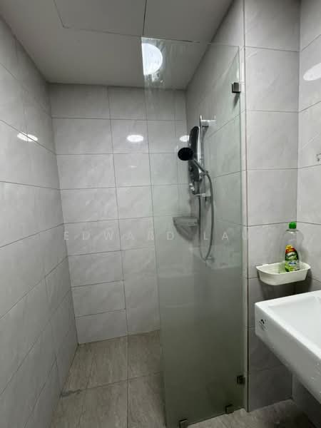 Service Residence for Rent at Altris Residences @ The Quartz WM - Edward Lau - Bathroom - PropertyGuru.com.my