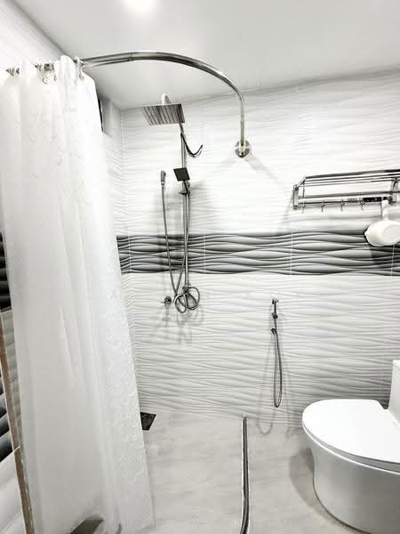 Rumah Teres untuk Dijual di Taman Jasmin (Kajang) - Calvin Kok - Bathroom - PropertyGuru.com.my