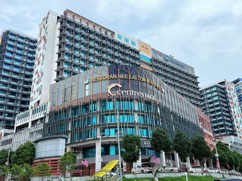 Service Residence for Rent at Centrestage Designer Suite - Ally Lee - Exterior - PropertyGuru.com.my