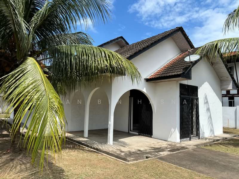 Bungalow for Sale in Kampung Geliga (Cukai) - Aiman Bin Hasnan - Exterior - PropertyGuru.com.my