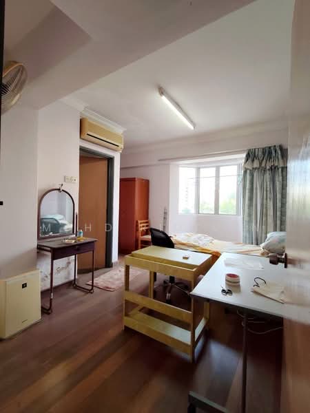 Apartment for Sale at Tasik Heights Apartment - Mohd Ridzuan - Bedroom - PropertyGuru.com.my