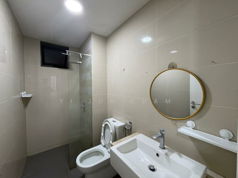 Servis Apartment untuk Disewa di United Point (Residensi Berpadu) - Yi Jun Cham - Bathroom - PropertyGuru.com.my