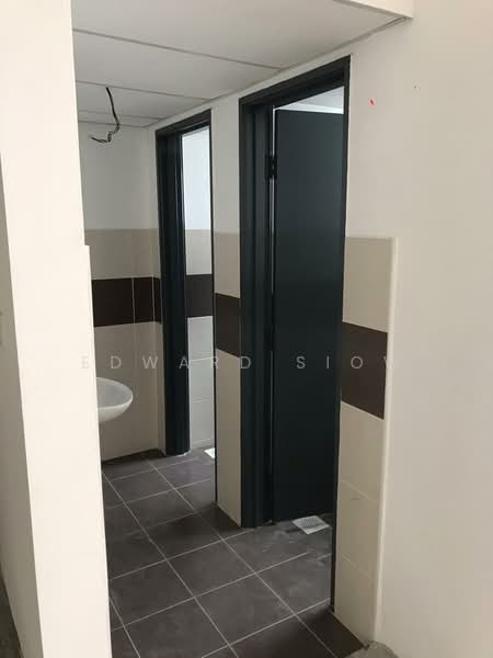 Kedai untuk Disewa di Tebrau (Johor) - Edward Siow - Bathroom - PropertyGuru.com.my