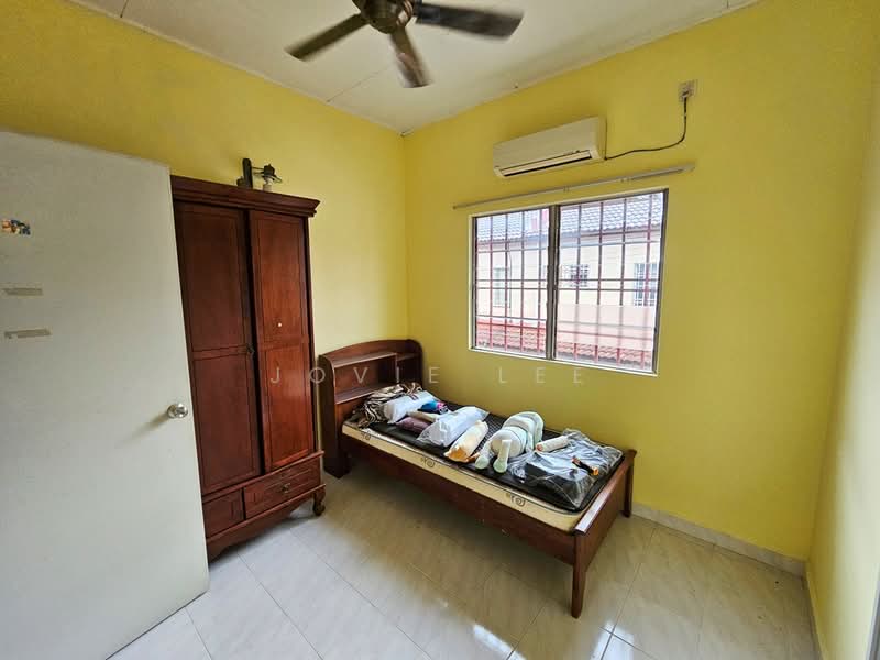 2-storey Terraced House for Sale in Bandar Sunway Semenyih (Semenyih) - Jovie Lee - Bedroom - PropertyGuru.com.my