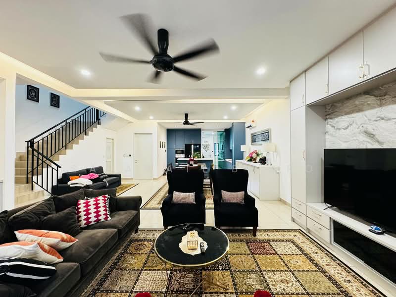 2-storey Terraced House for Sale in Cyberjaya (Selangor) - Salawati Busro - Living Room - PropertyGuru.com.my