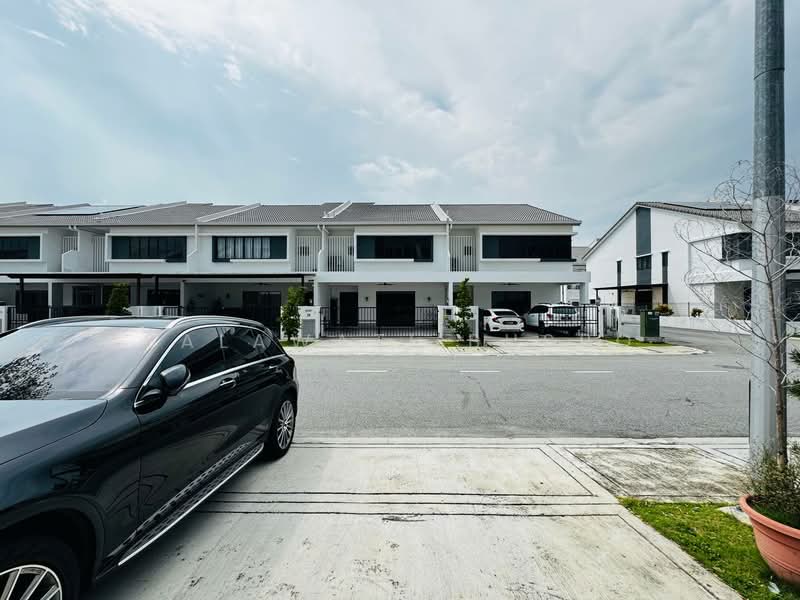 2-storey Terraced House for Sale in Cyberjaya (Selangor) - Salawati Busro - Exterior - PropertyGuru.com.my