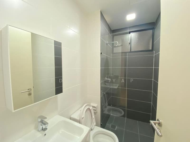 Condominium for Sale at Dua Menjalara - Edward Yap - Bathroom - PropertyGuru.com.my
