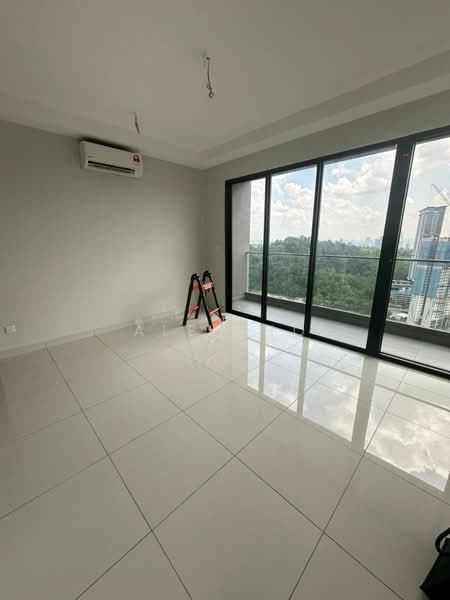Kondominium untuk Disewa di Residensi Alamanda - Alex Ho - Balcony - PropertyGuru.com.my