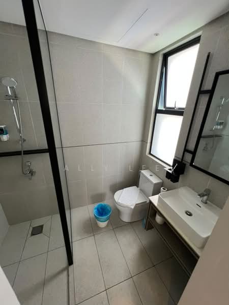 Service Residence for Rent at Millerz Square Serviced Residence - Ally Lee - Bathroom - PropertyGuru.com.my