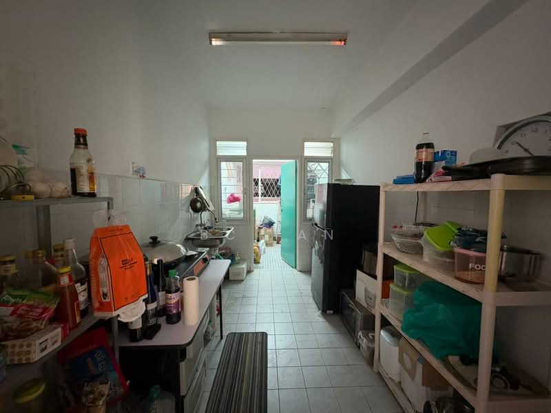 Condominium for Sale at Kelana Puteri - BC TAN - Kitchen - PropertyGuru.com.my
