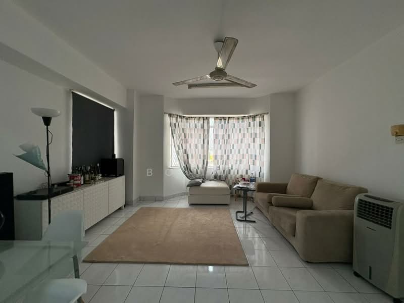 Condominium for Sale at Kelana Puteri - BC TAN - Living Room - PropertyGuru.com.my