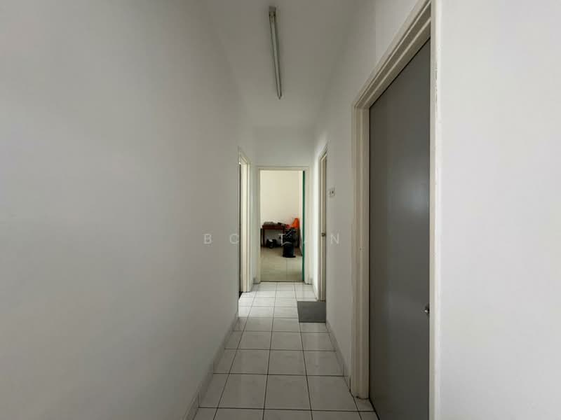 Condominium for Sale at Kelana Puteri - BC TAN - Corridor - PropertyGuru.com.my