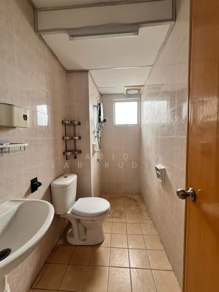 Kondominium untuk Dijual di Wangsa Metroview - Abid Sabarudin - Bathroom - PropertyGuru.com.my