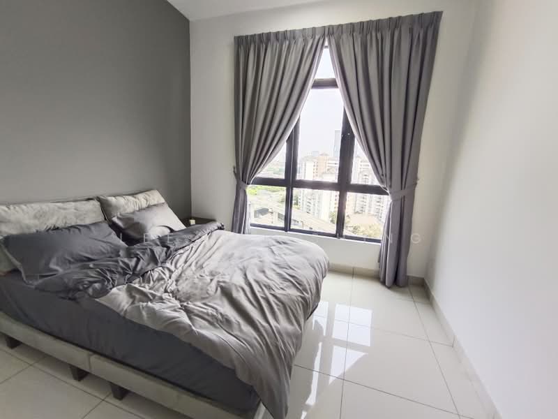 Service Residence for Sale at Far East - Lee Kah Shing - Bedroom - PropertyGuru.com.my