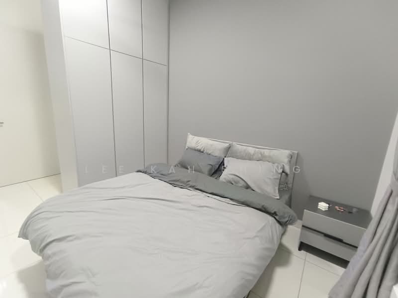 Service Residence for Sale at Far East - Lee Kah Shing - Bedroom - PropertyGuru.com.my