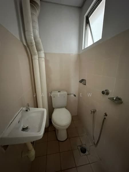 Kondominium untuk Dijual di Villa Wangsamas - Jane Hew - Bathroom - PropertyGuru.com.my