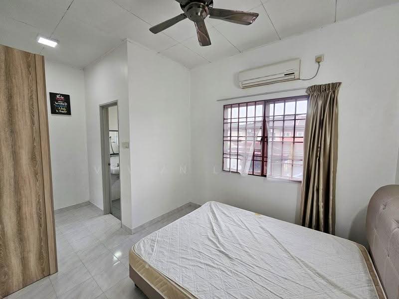 Rumah Teres 2-Tingkat untuk Dijual di Bandar Sunway Semenyih (Semenyih) - Vivian Liong - Bedroom - PropertyGuru.com.my