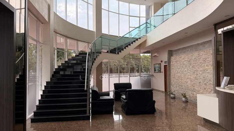 Kilang untuk Dijual di Bukit Minyak (Penang) - Leon Ng - Lobby - PropertyGuru.com.my