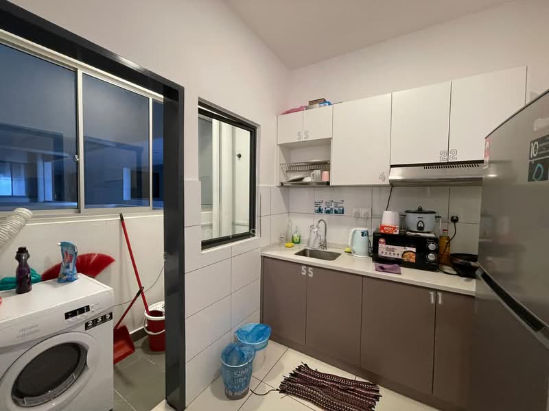 Condominium for Rent at The Holmes 2 - Iris Lee - Kitchen - PropertyGuru.com.my