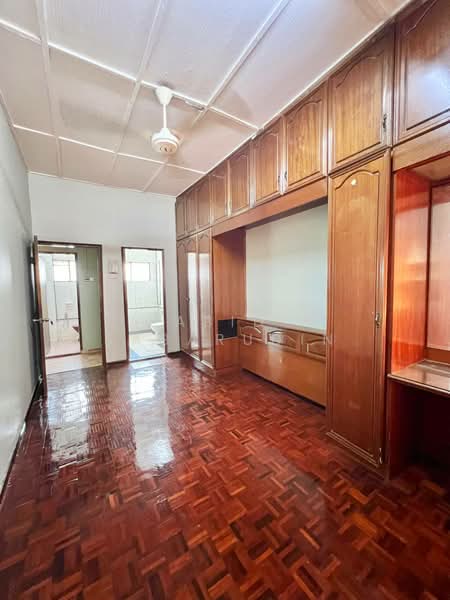 2-storey Terraced House for Sale in Taman Cempaka (Ampang) - Abid Sabarudin - Interior - PropertyGuru.com.my