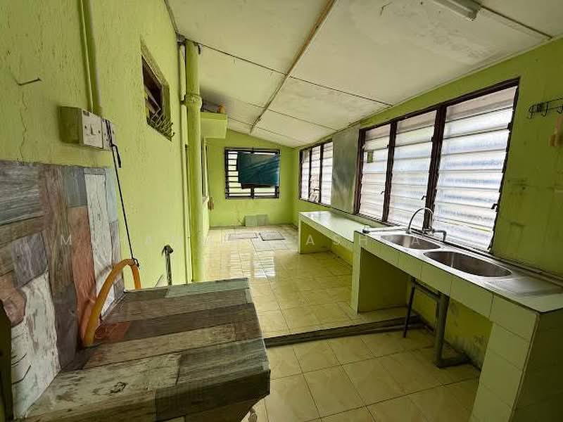 1-storey Terraced House for Sale in Taman Shatin (Ipoh) - Muhammad Ashraf . - Kitchen - PropertyGuru.com.my