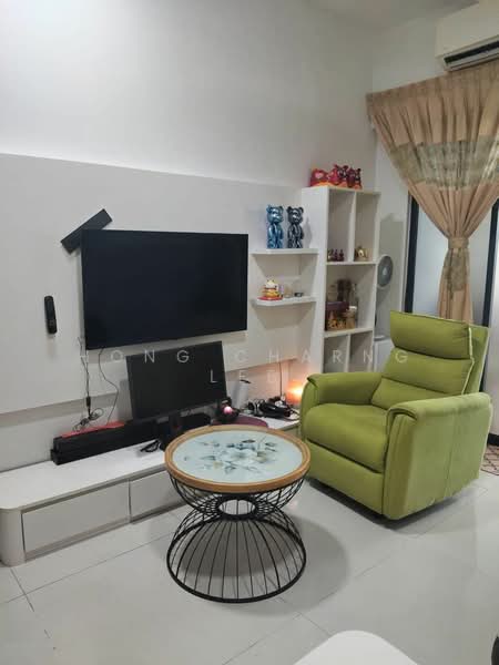 Condominium for Sale at Amberside @ Country Garden Danga Bay - Hong Charng Lee - Living Room - PropertyGuru.com.my