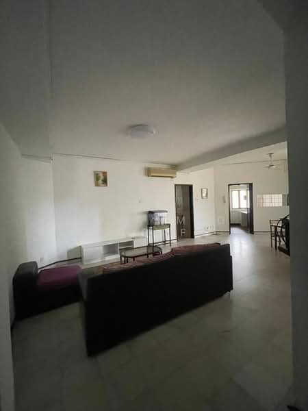 Condominium for Sale at Villa Puteri - Muhammad Ashraf . - Living Room - PropertyGuru.com.my