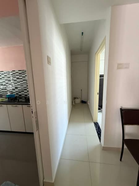 Pangsapuri untuk Disewa di Jade View - Joanne Liw - Corridor - PropertyGuru.com.my