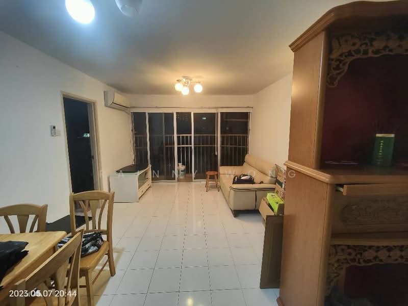 Apartment for Sale at Taman Kristal - Rainny Wong - Living Room - PropertyGuru.com.my